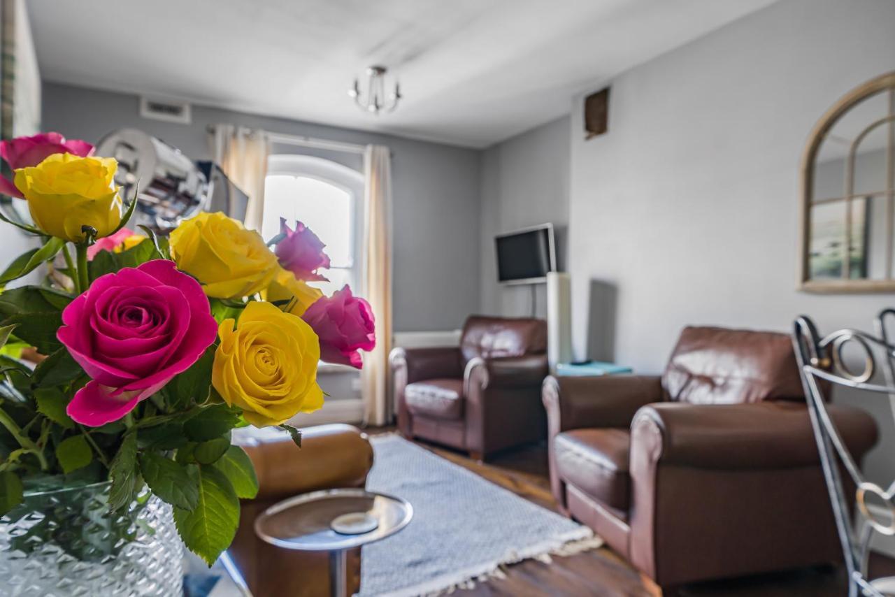 Woodsmill Quay Riverside Apartment - Heart Of Йорк Экстерьер фото